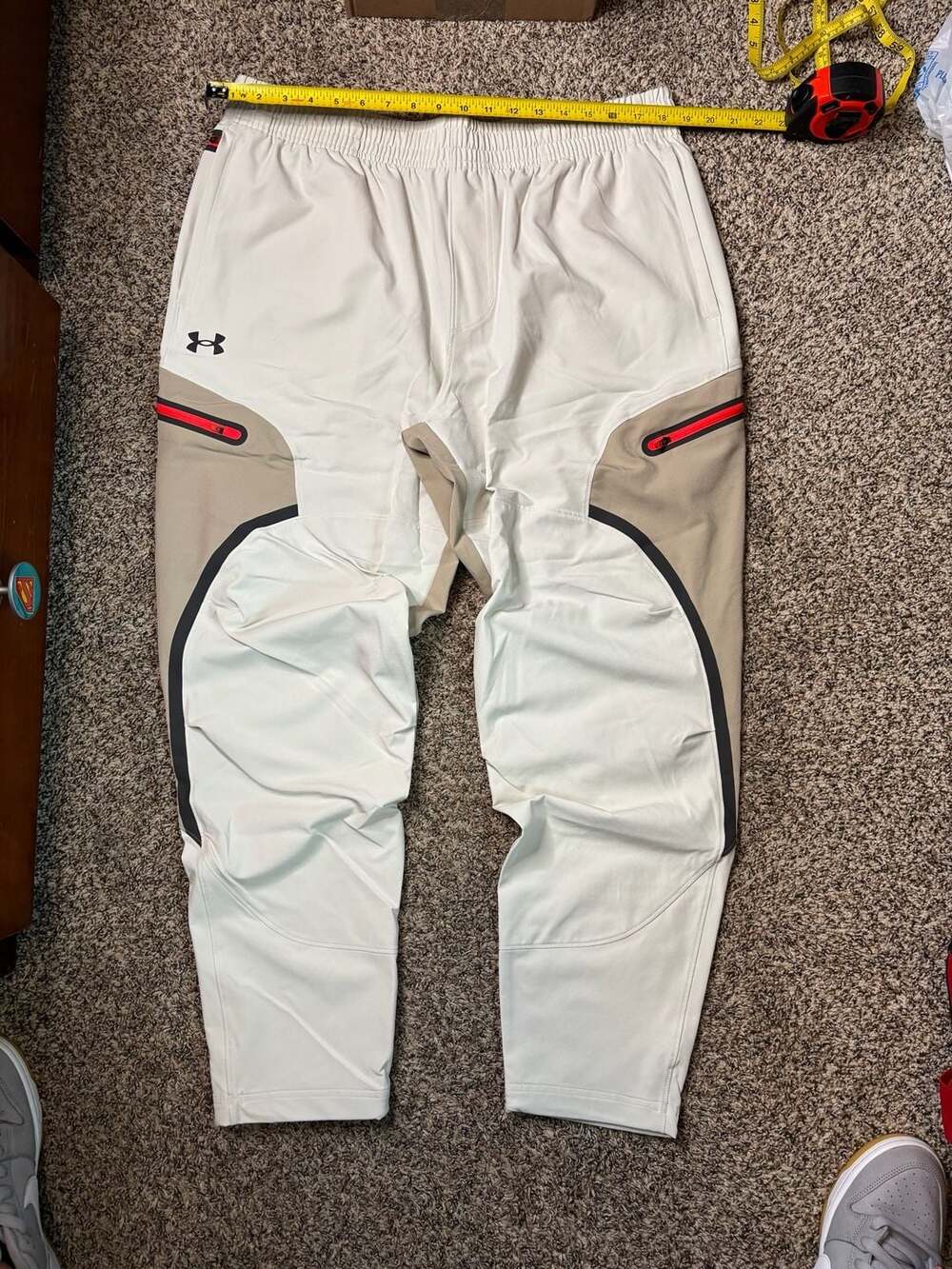 Under Armour  Unstoppable Cargo Pants. NWT. XL men’s